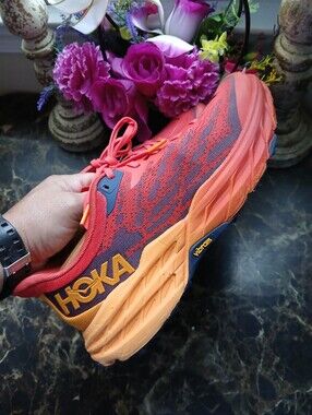 Hoka One Speedgoat 5 Trail Hiking/Athletic Training Shoes Size 9 Men/10.5 Women